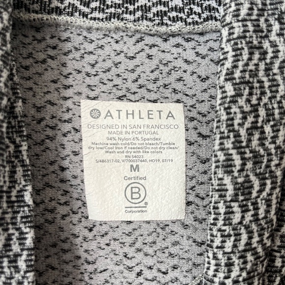 Athleta Sz M Flurry Peak UPF 50 Top Turtleneck Base Layer Gray Blouse - Picture 3 of 7